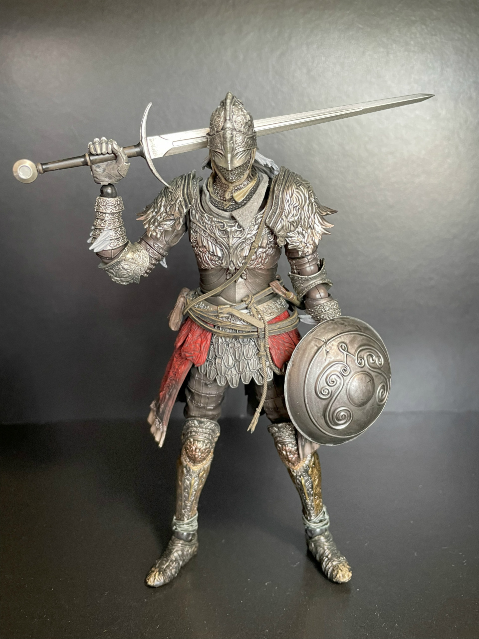 figma ELDEN RING 狼の戦鬼 特典 台座 figma 狼の戦鬼