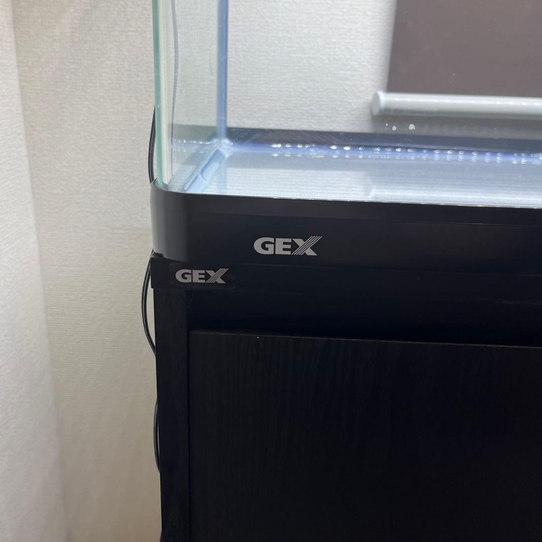 GEX 60センチ曲げガラス水槽 水槽台 ポンプ 水槽備品 小さい水槽まとめ