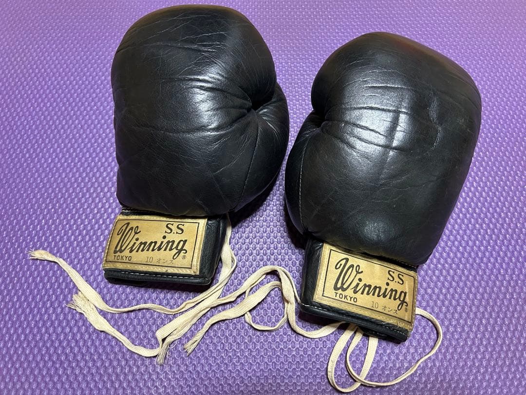 Winning ボクシンググローブ 10oz 旧ロゴ　ビンテージ s-l400.jpg