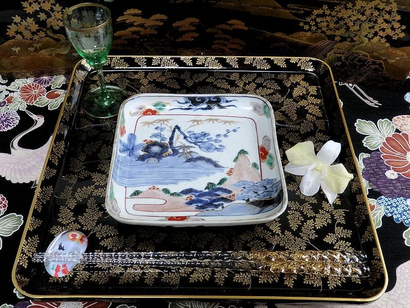 古伊万里　染錦　山水に松竹梅の図　角皿　F064AS-CQu 古伊万里 染錦 山水に松竹梅の図 角皿 F064AS-CQuの通販はau PAY