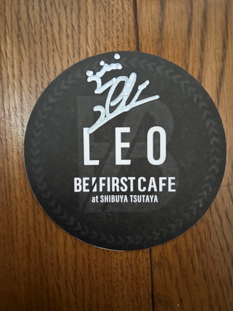 LEO 直筆サイン入りコースター BE:FIRST CAFE BE:FIRST サイン入りコースター BMSGコラボカフェ - メルカリ