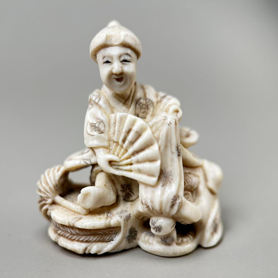 極上 置物 根付 彫刻 置物 細密細工 骨董 アンティーク 極上 根付 天然